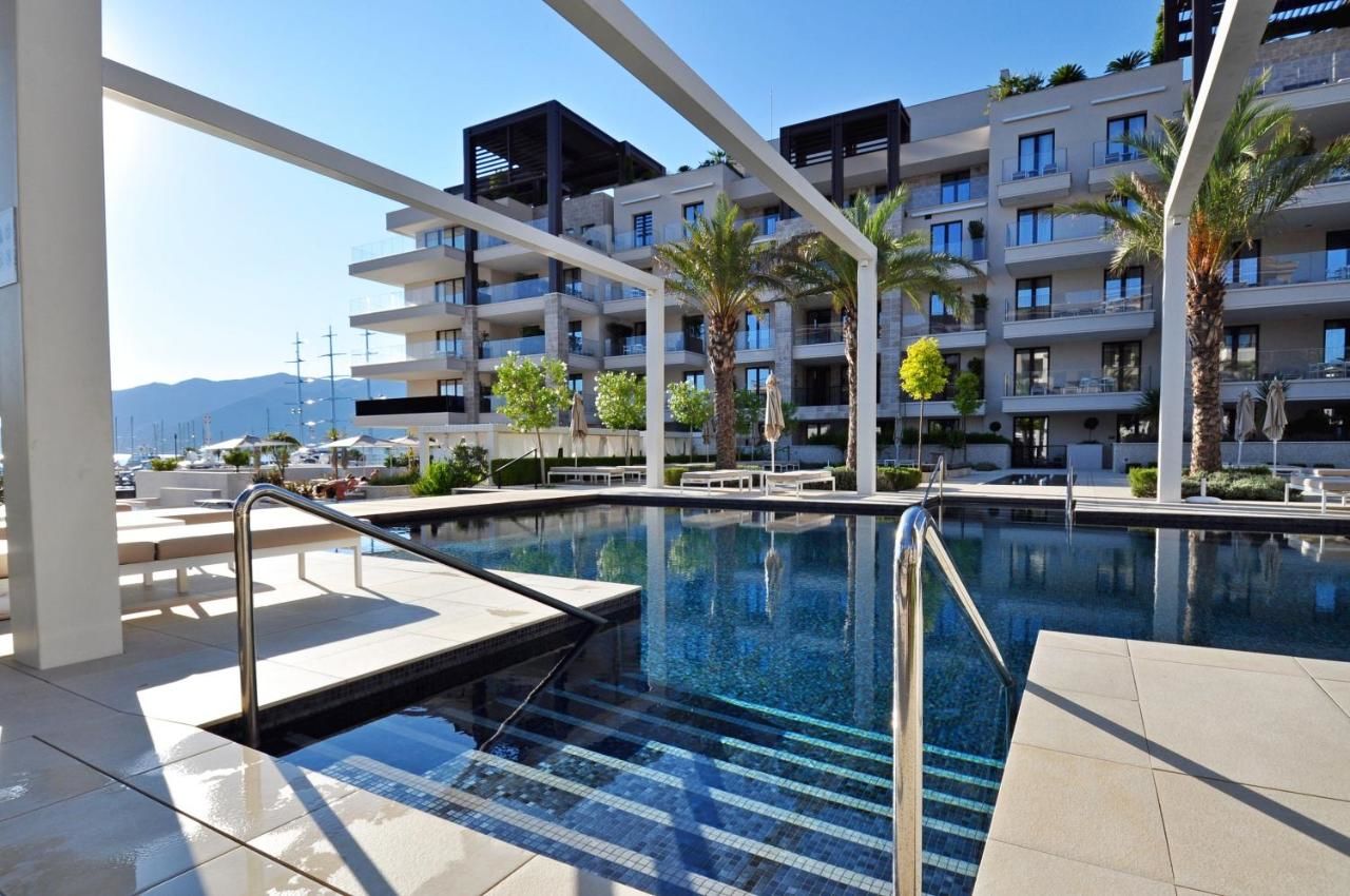 Апартаменты Home Apartments in Regent, Tivat Тиват