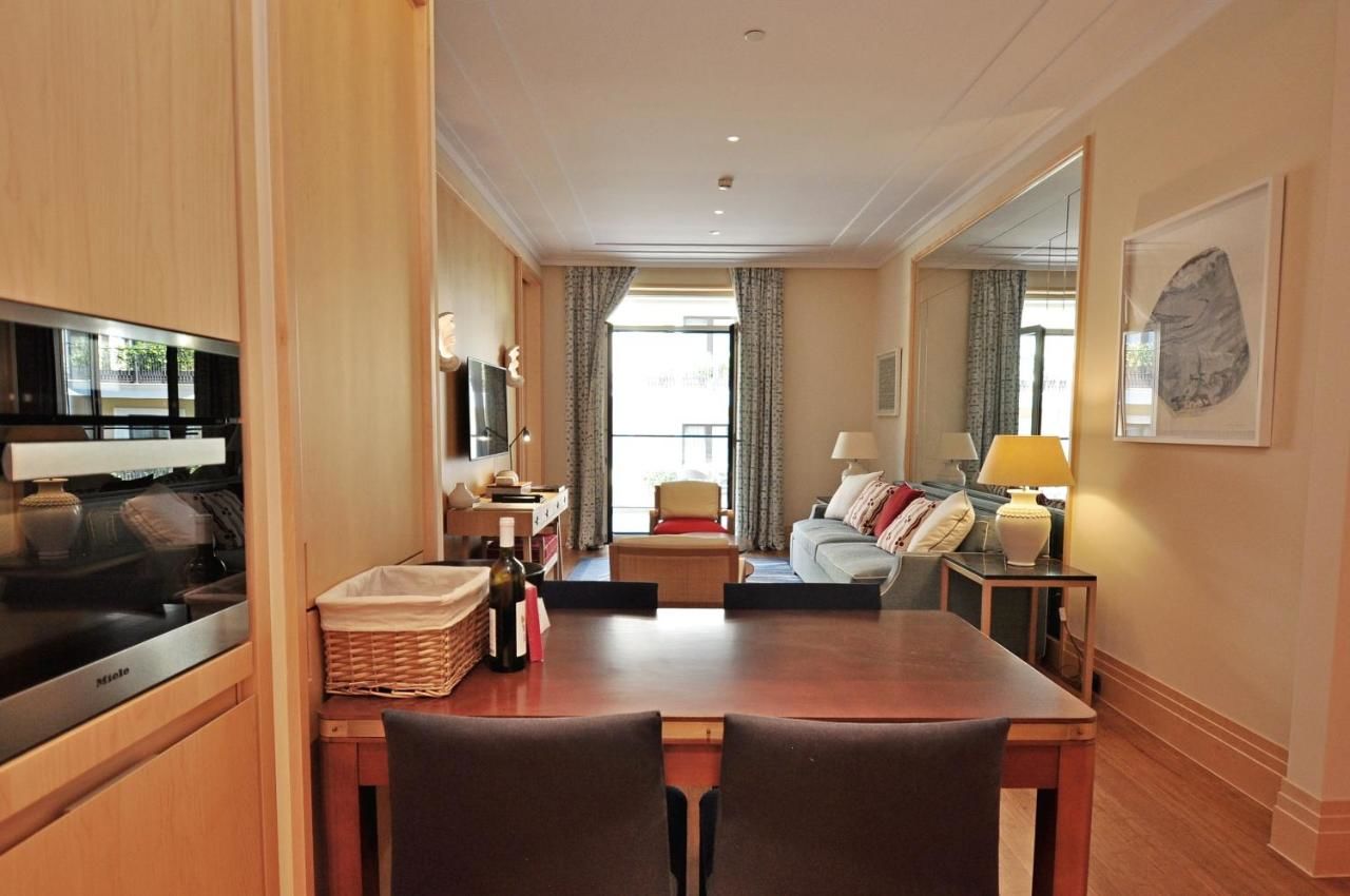 Апартаменты Home Apartments in Regent, Tivat Тиват