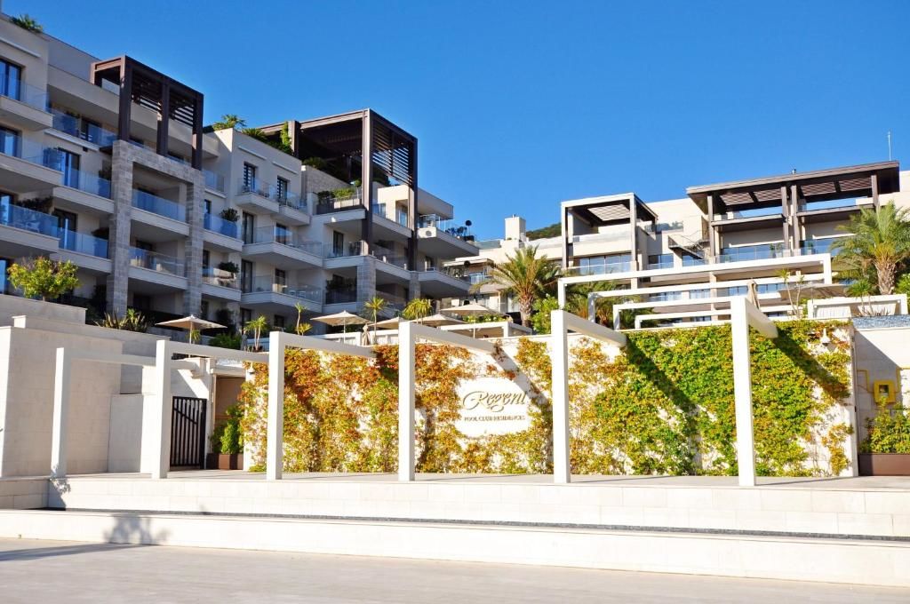 Апартаменты Home Apartments in Regent, Tivat Тиват